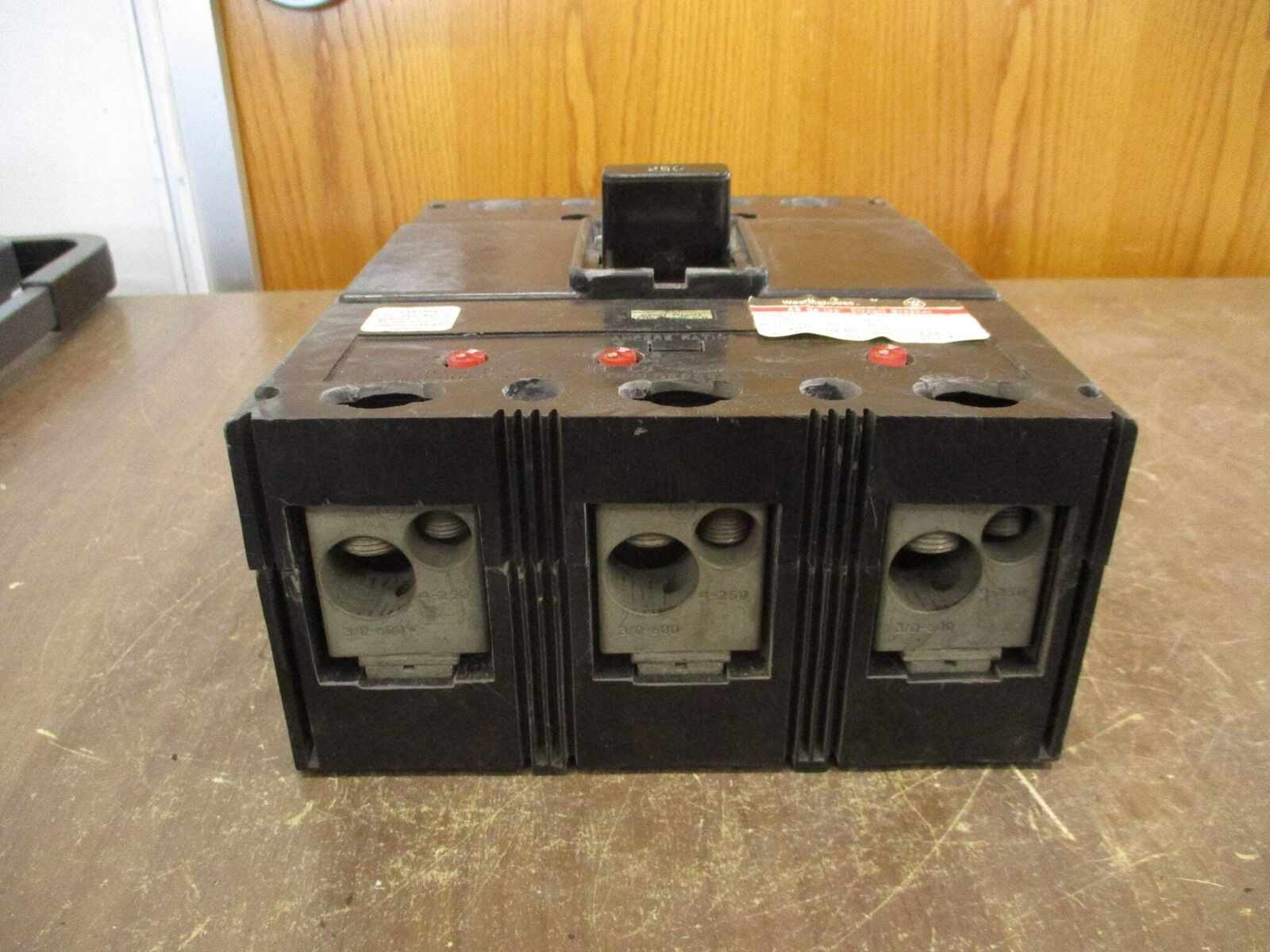 Westinghouse AB De-ion Circuit Breaker LAB3250W 250A 600V 3P Used