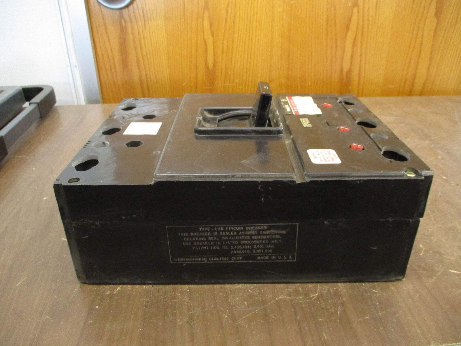 Westinghouse AB De-ion Circuit Breaker LAB3250W 250A 600V 3P Used