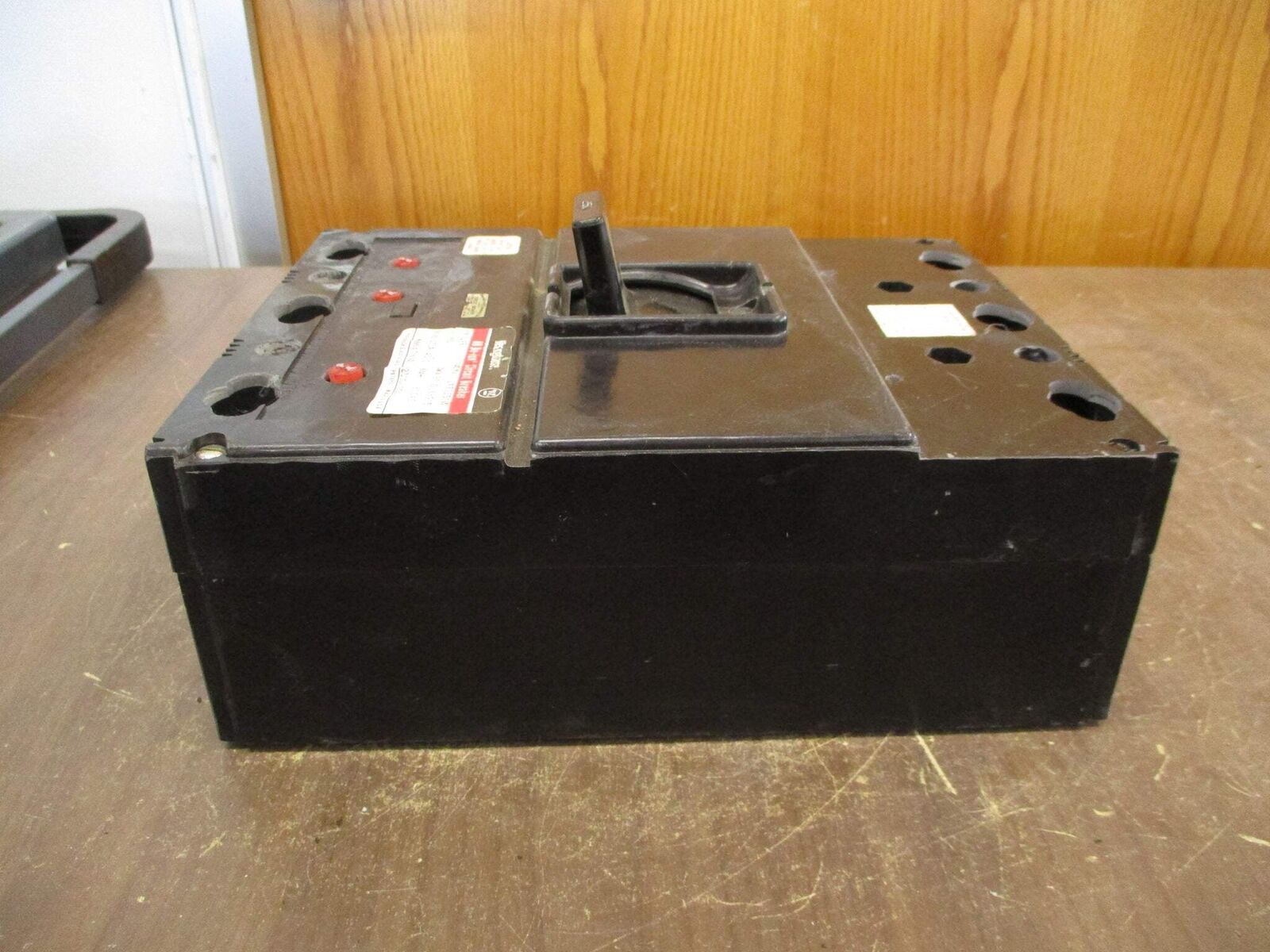Westinghouse AB De-ion Circuit Breaker LAB3250W 250A 600V 3P Used
