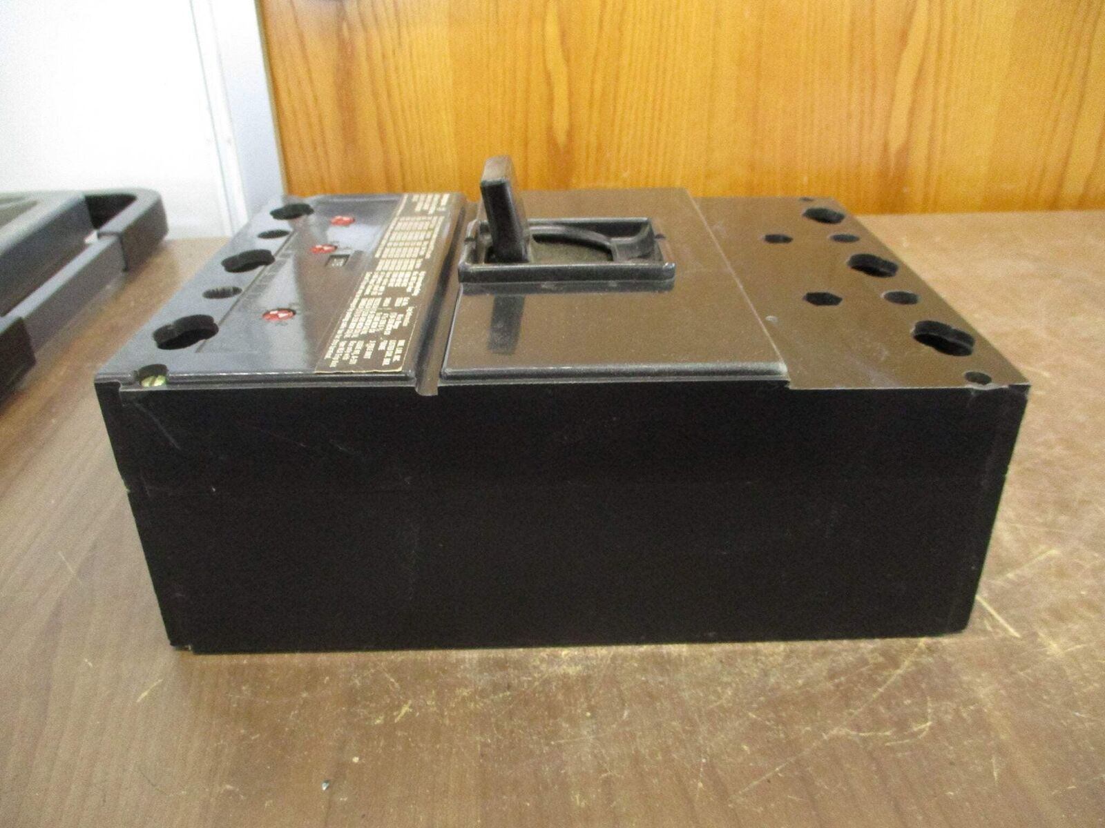 Westinghouse Circuit Breaker LA3400F 175A Trip 600V 3P Used