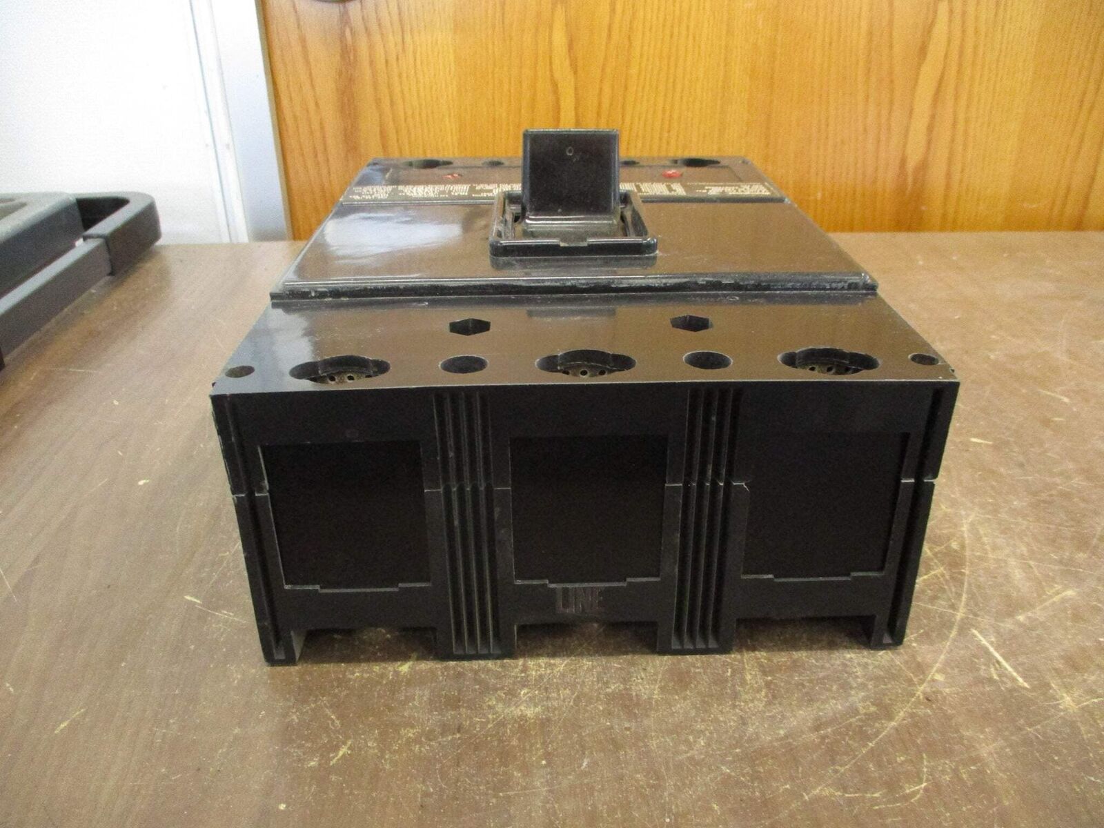 Westinghouse Circuit Breaker LA3400F 175A Trip 600V 3P Used