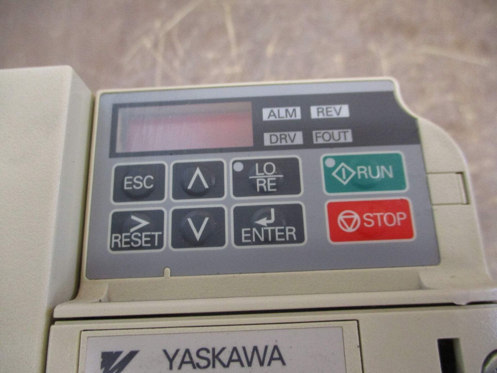 Yaskawa J1000 AC Drive CIMR-JU4A0004BAA 1HP 3Ph Used