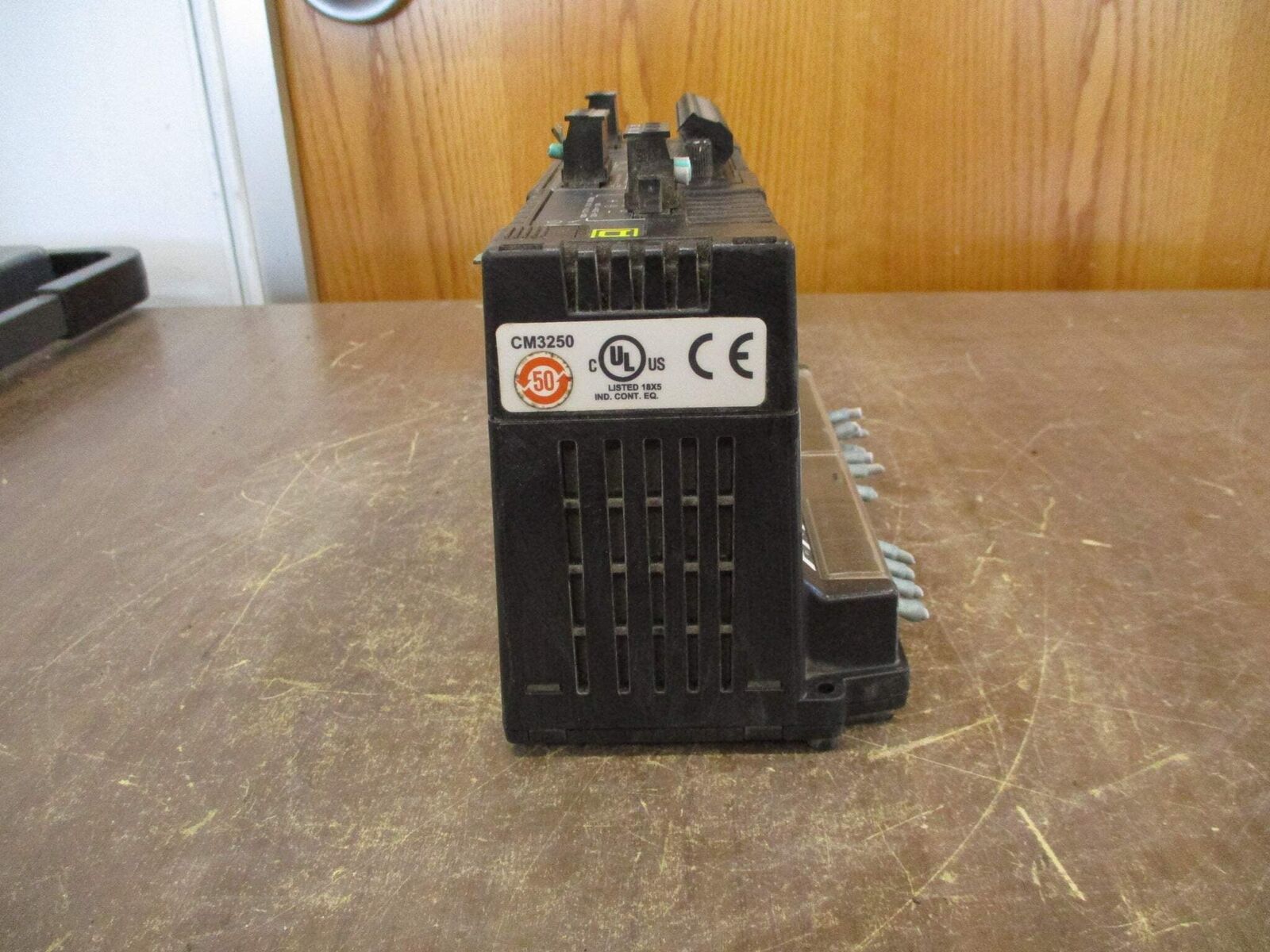 Square D PowerLogic Circuit Monitor CM3250 H/W Rev. A12 F/W Rev. 14.350 Used
