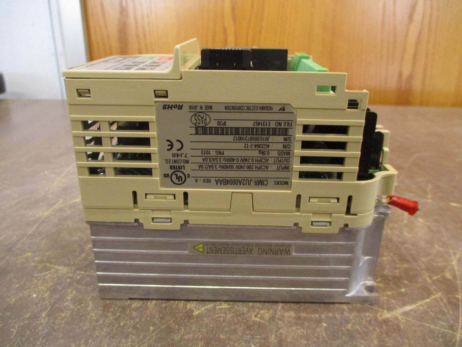 Yaskawa J1000 AC Drive CIMR-JU2A0004BAA 0.75HP 3Ph *No Cover* Used