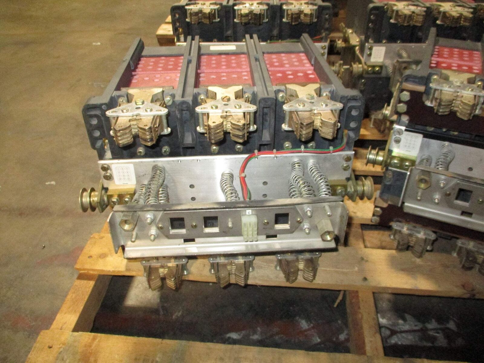 Westinghouse Circuit Breaker SPB 100 250A Frame 225A Plug 3P Used