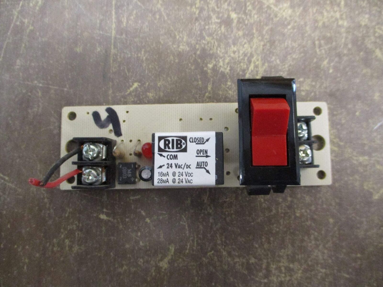 RIB Switch Assembly 680857A Used