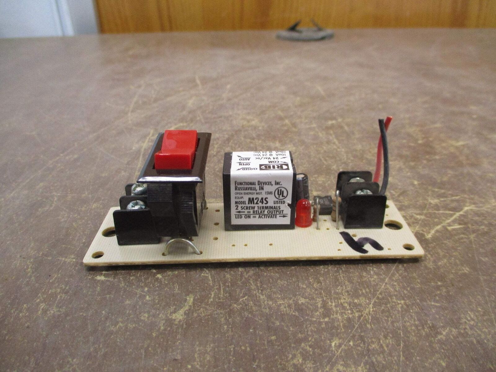 RIB Switch Assembly 680857A Used