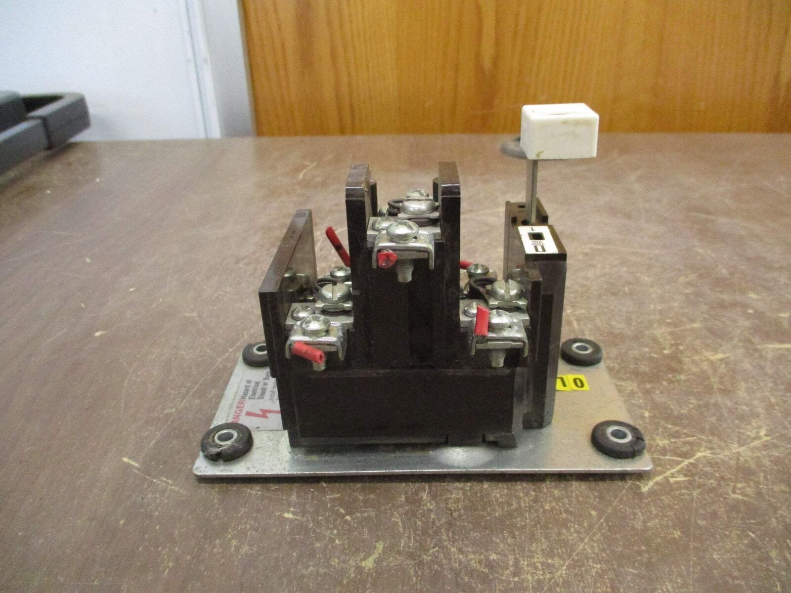 Cutler-Hammer Overload Relay C300DN3 Ser. B1 3P 600V Used