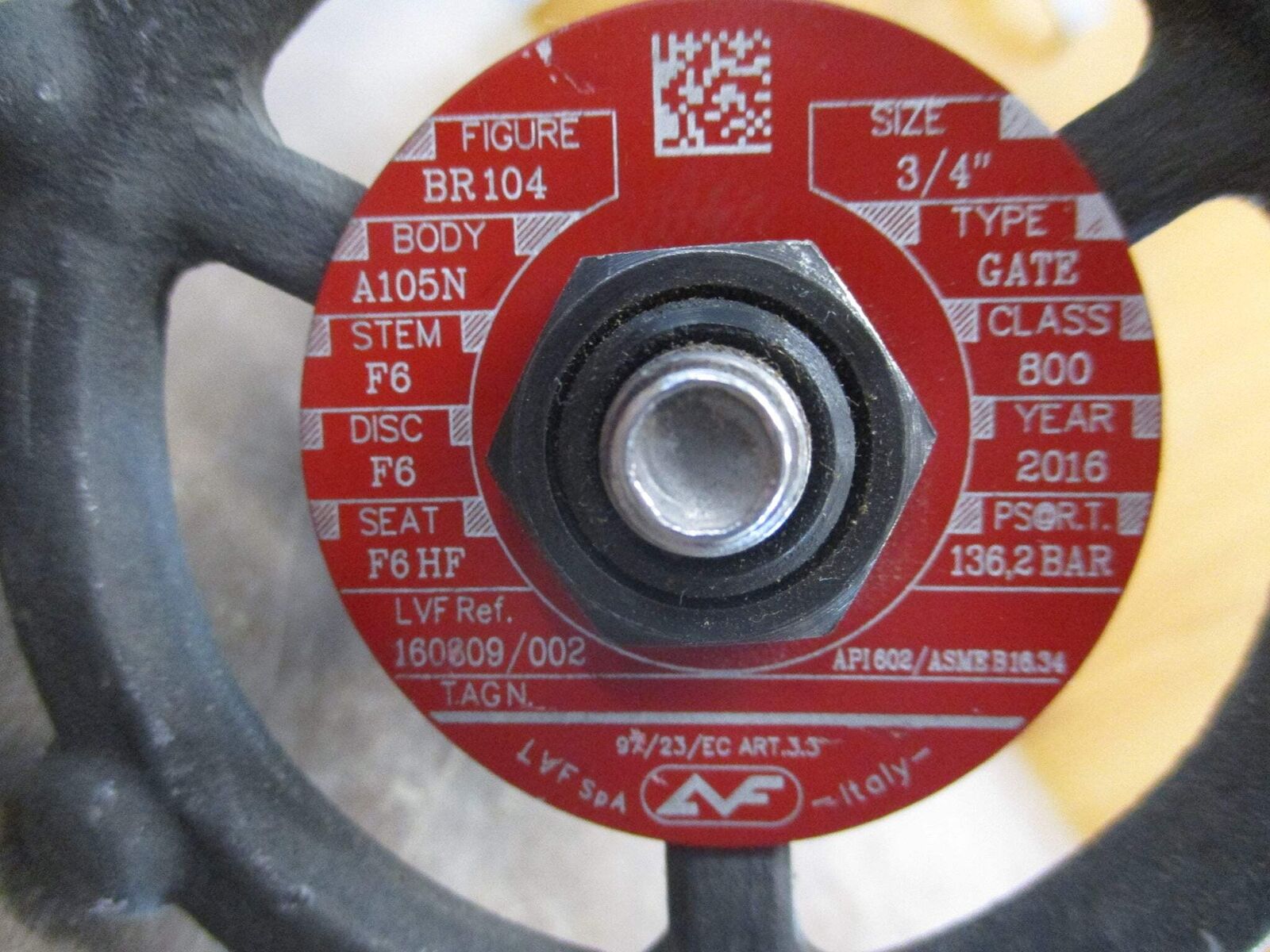 LVF Gate Valve BR104 Size: 3/4" Used