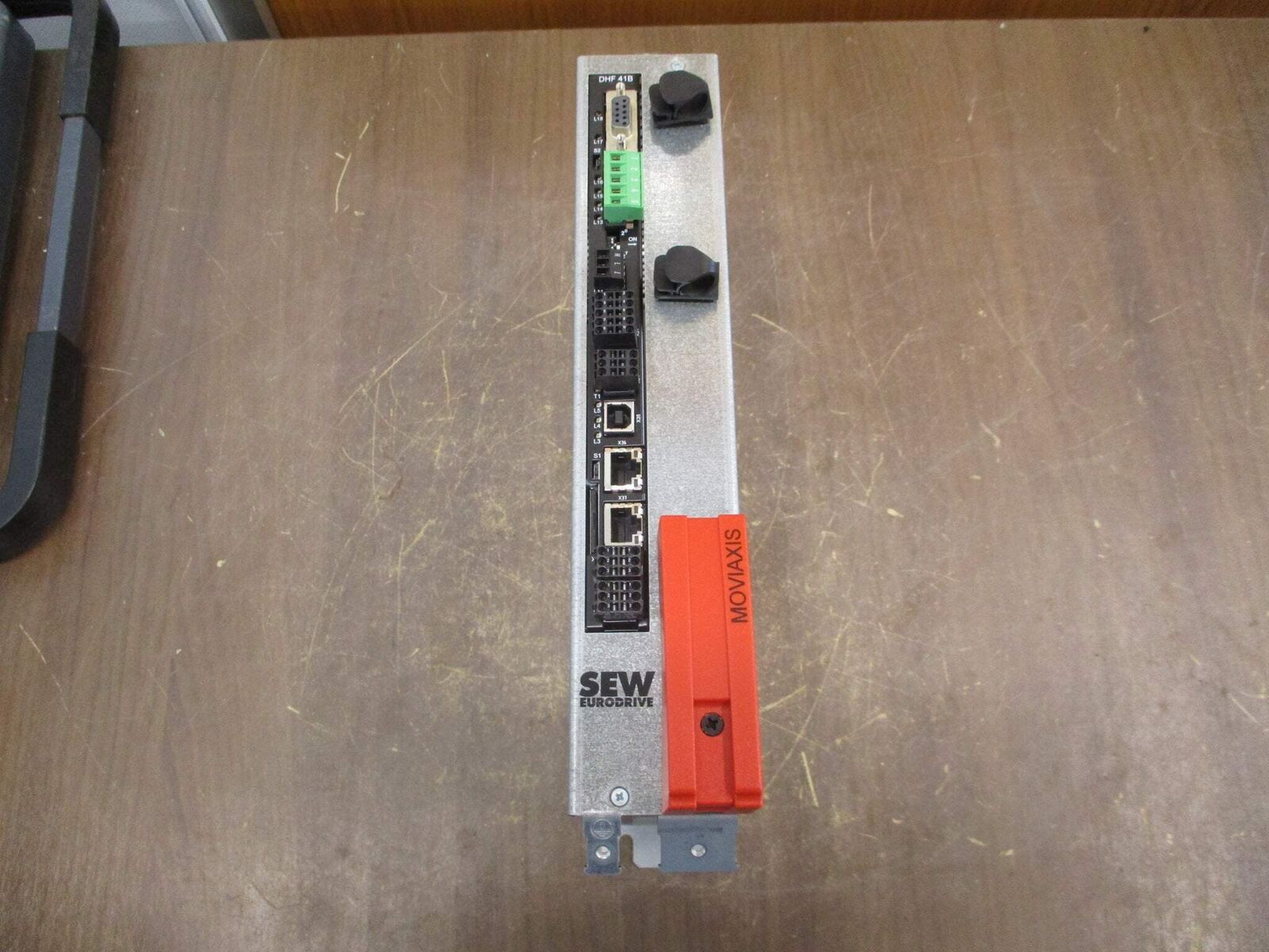Sew-Eurodrive Moviaxis Servo Drive Master Module MXM80A-000-000-00/DHF41B Used