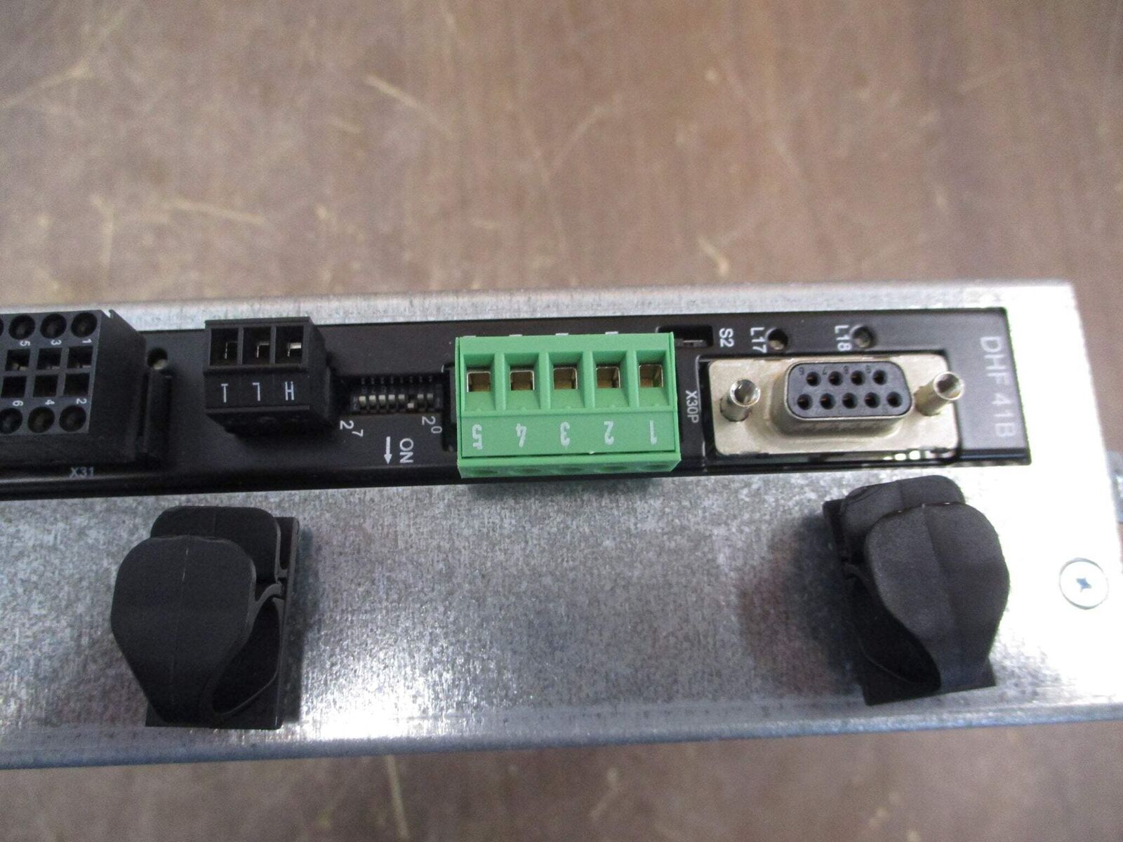 Sew-Eurodrive Moviaxis Servo Drive Master Module MXM80A-000-000-00/DHF41B Used