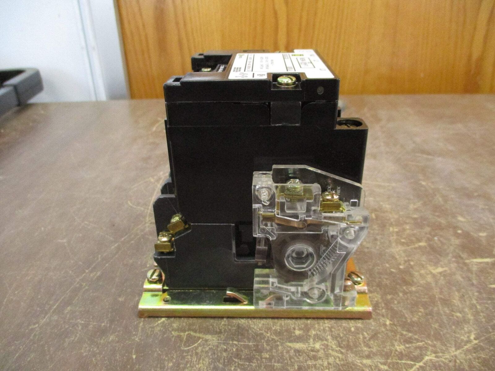 Square D Size 1 Contactor 8502SC02S Ser. A 120V Coil Used