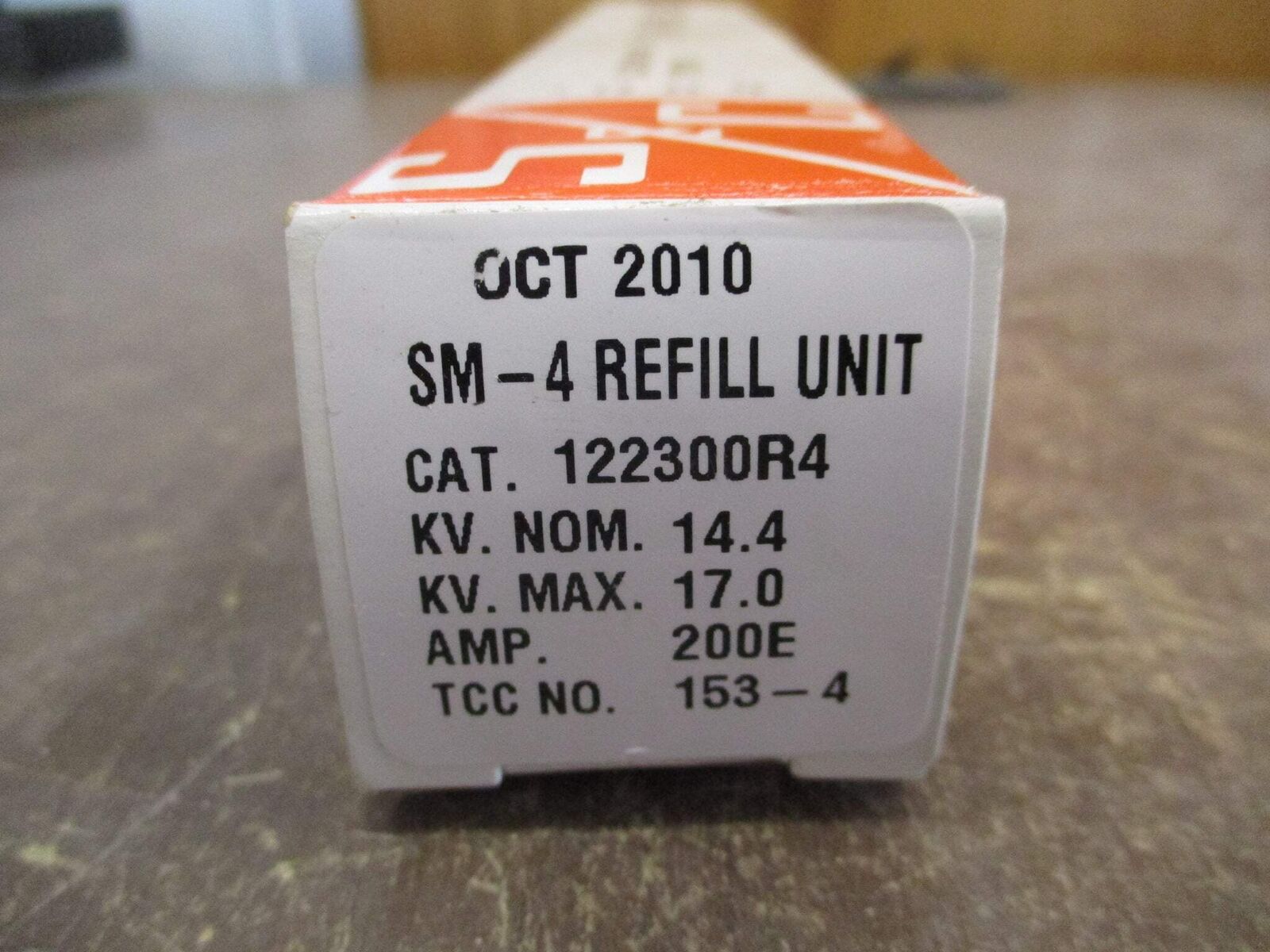 S&C SM-4 Fuse Refill Unit 122300R4 200E 14.4kV New Surplus