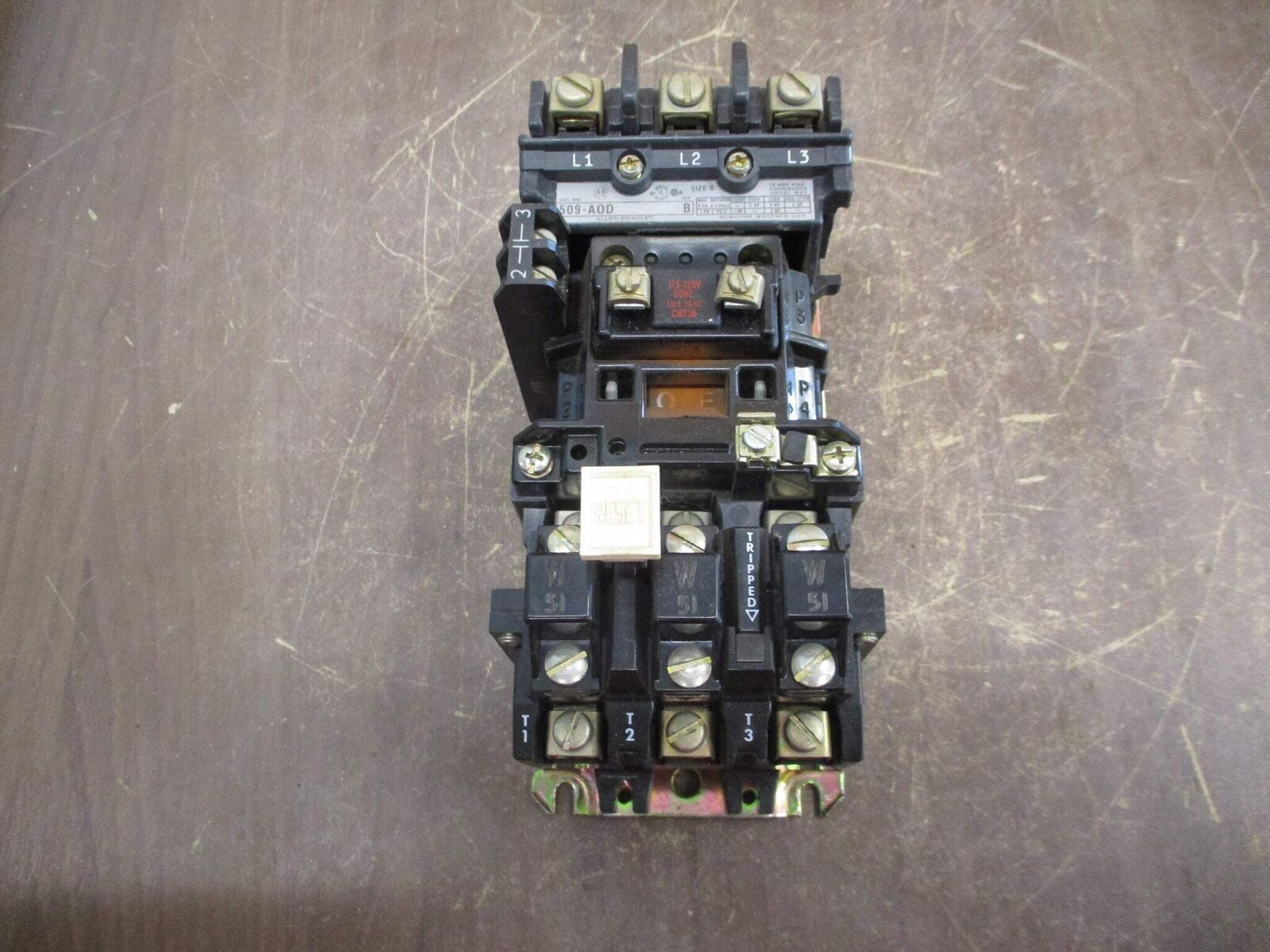 Allen-Bradley Starter 509-AOD 115-120V Coil Size 0 600V w/ (1) Aux Contact Used