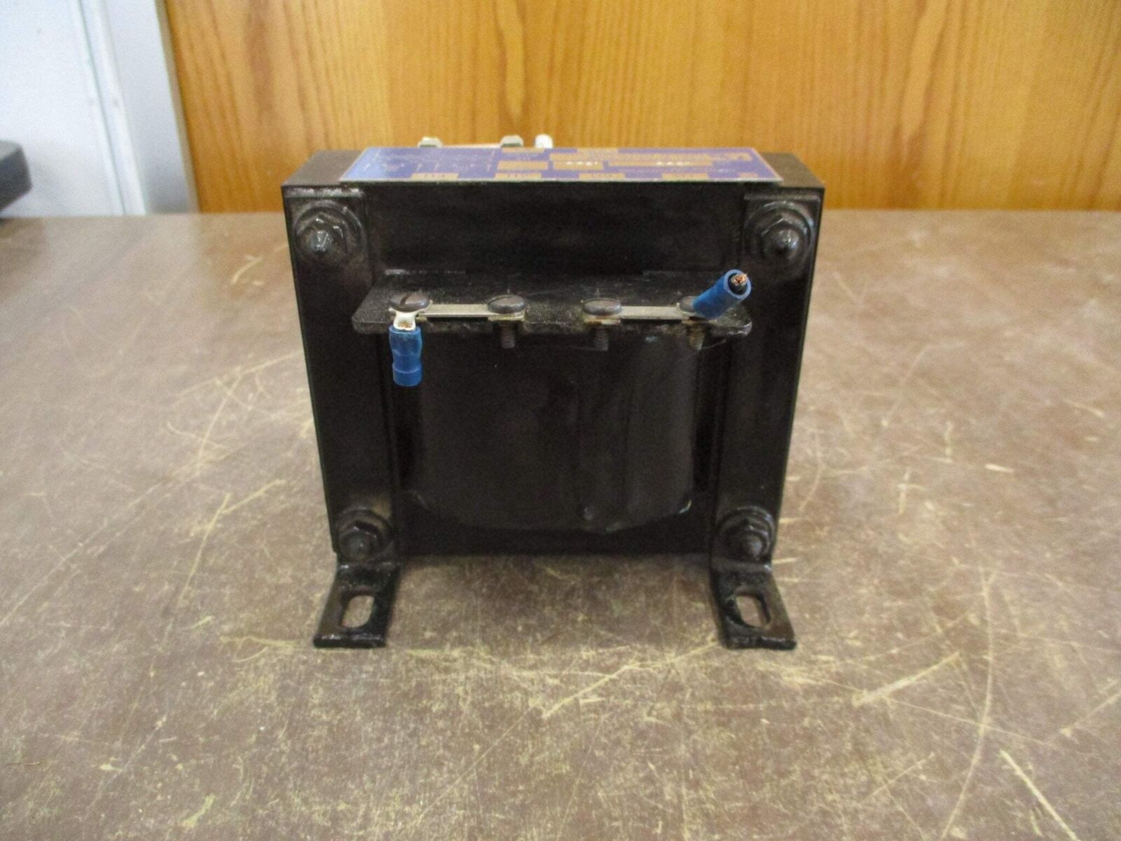 Hevi-Duty Control Transformer W300 0.300KVA Pri: 240/480V Sec: 120V 50/60Hz Used