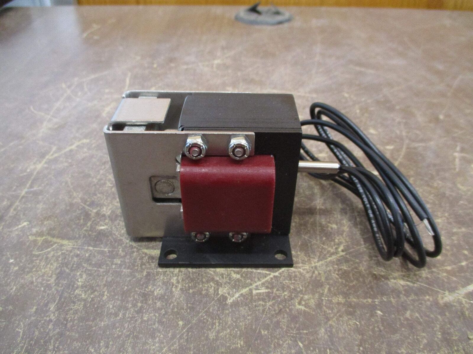 Namco Solenoid Coil EB200-39383 110V 60Hz New Surplus