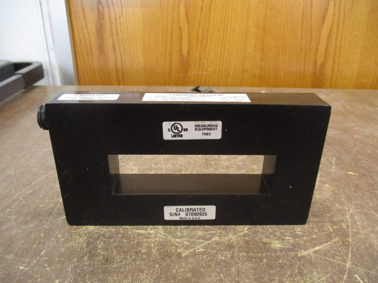 Flex-Core Current Sensor CTL-202HT/2000 0-2000A Input 0-200mV Output Used