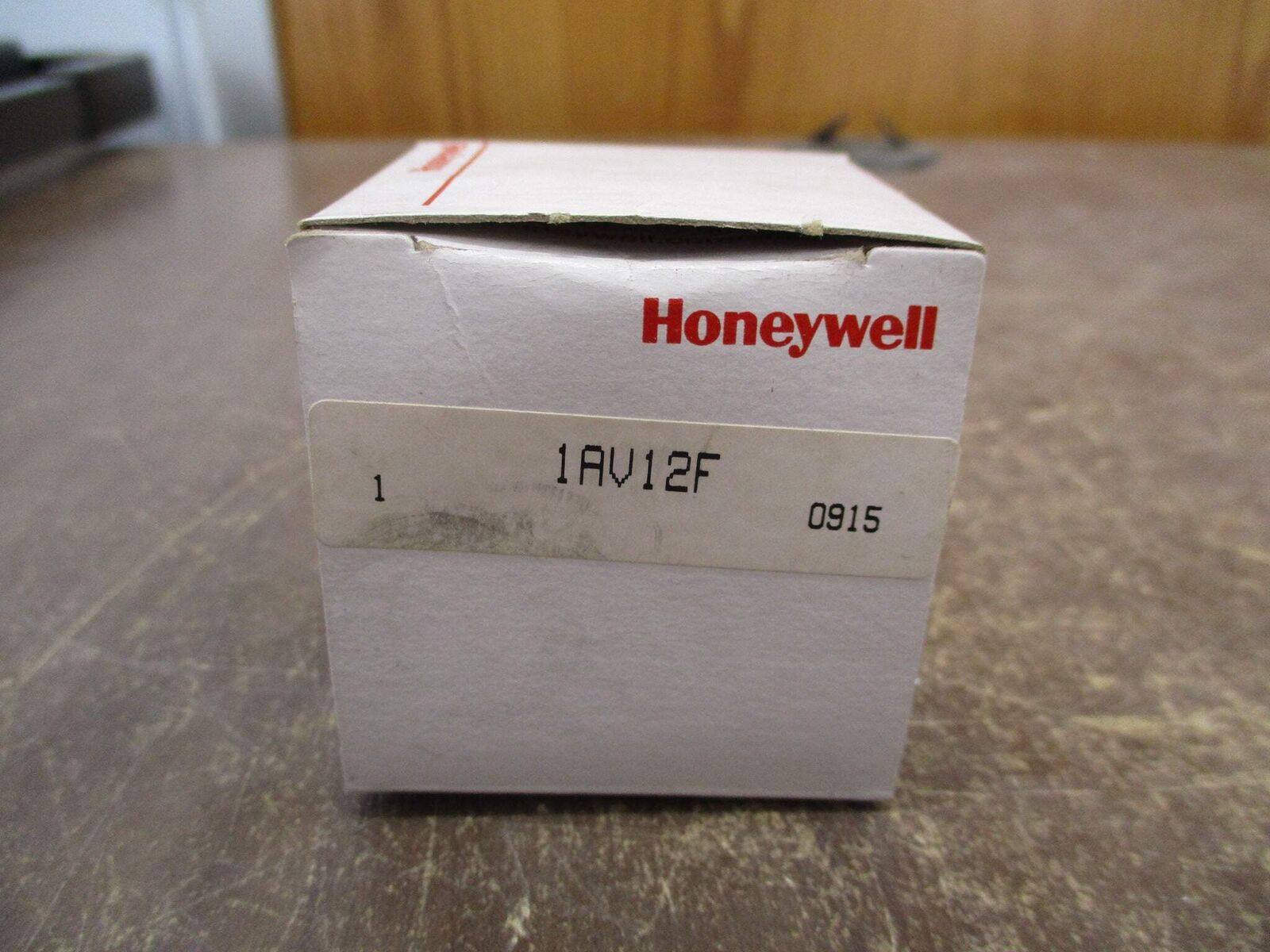 Honeywell Vane Sensor 1AV12F New Surplus