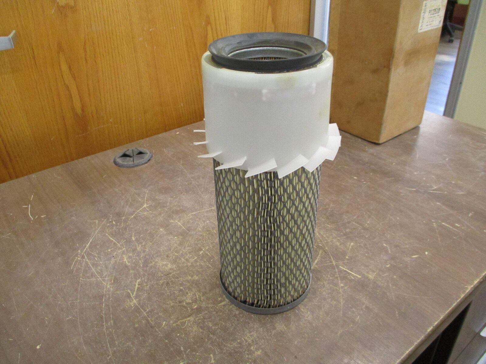 Donaldson Air Filter Element P122510 New Surplus