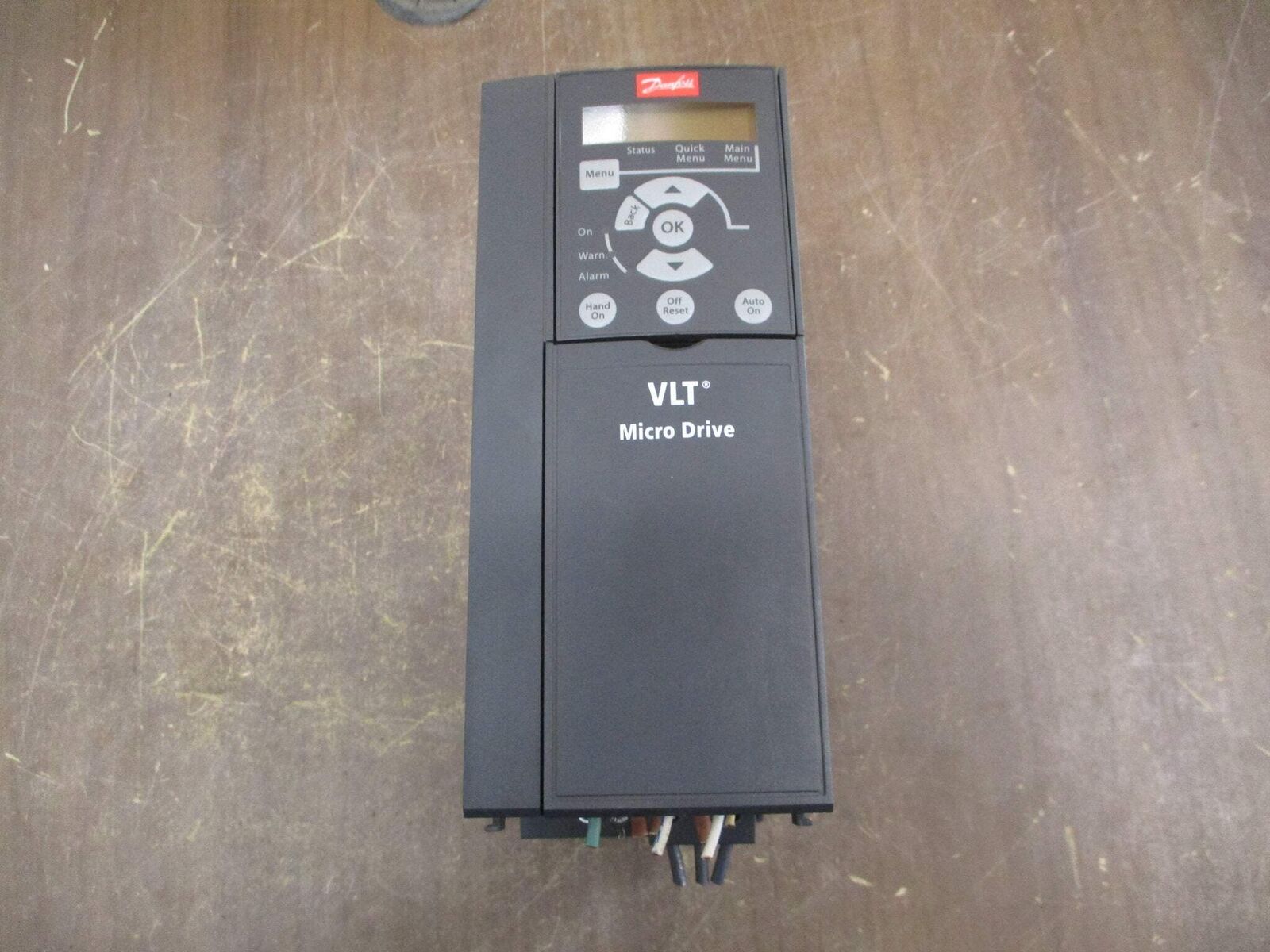 Danfoss Micro AC Drive 132F0016 5HP 3Ph w/ Keypad Used
