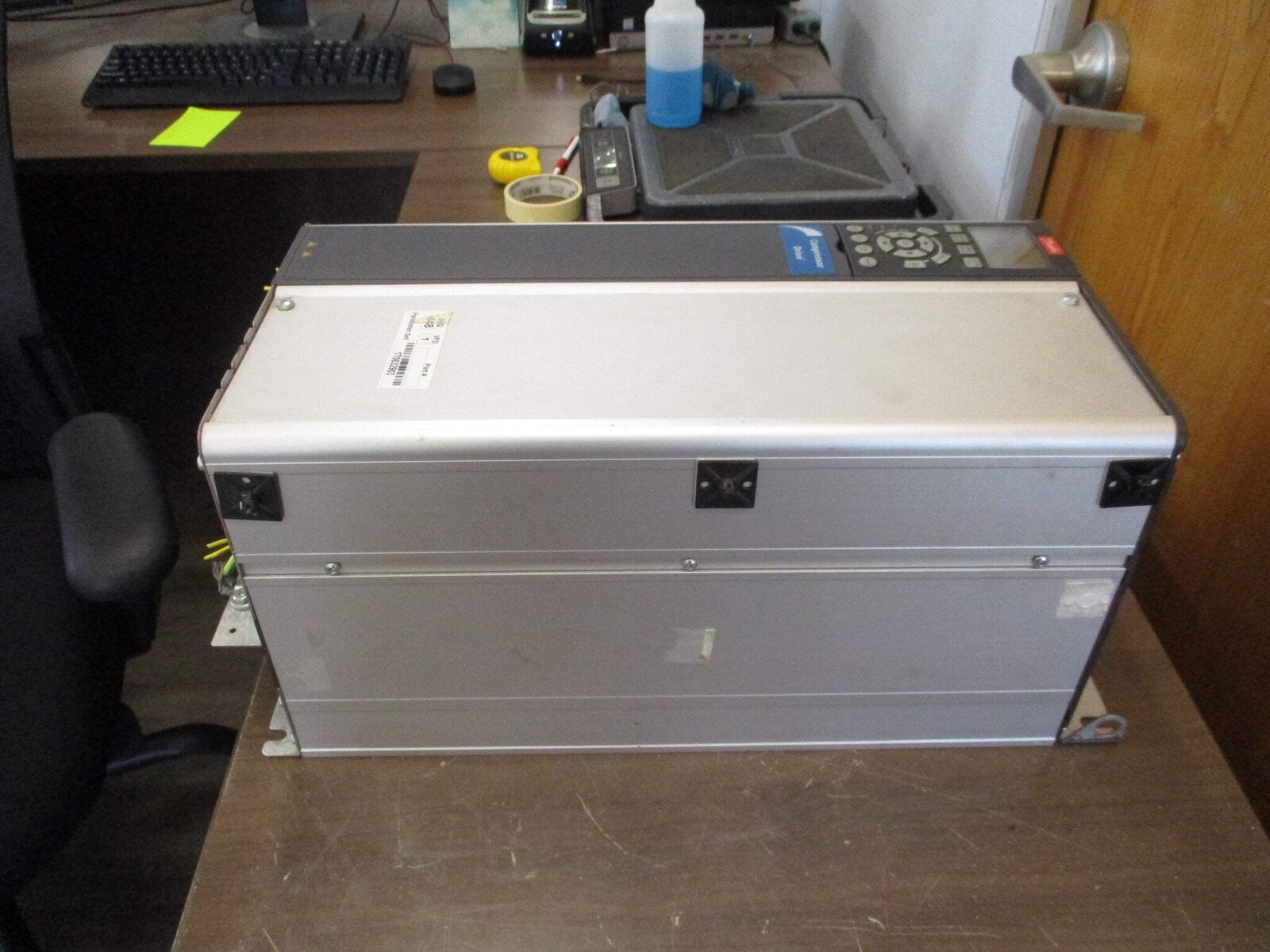 Danfoss CDS AC Drive 134F9368 25HP 3Ph w/ Keypad Used