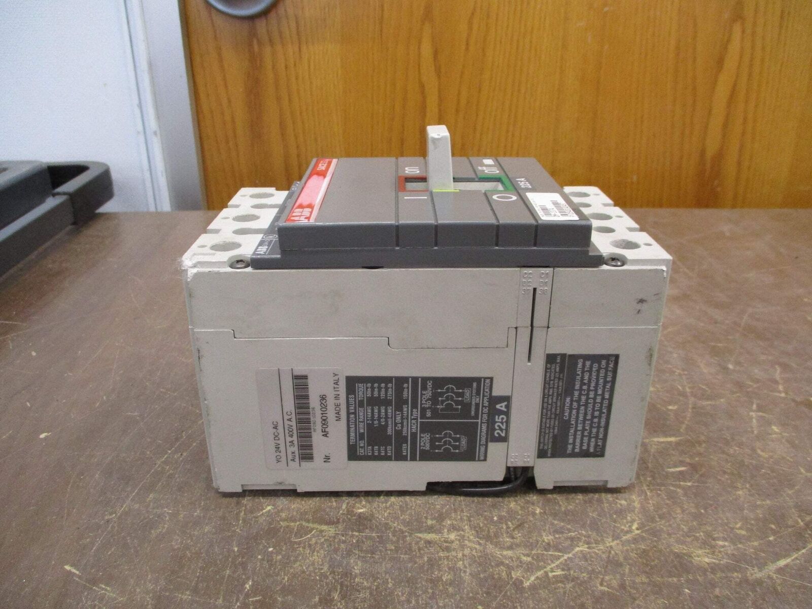 ABB Sace S3 Circuit Breaker S3H-D 225 480V 225A 3P Used