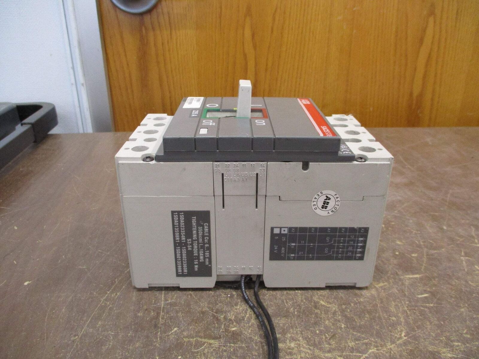 ABB Sace S3 Circuit Breaker S3H-D 225 480V 225A 3P Used