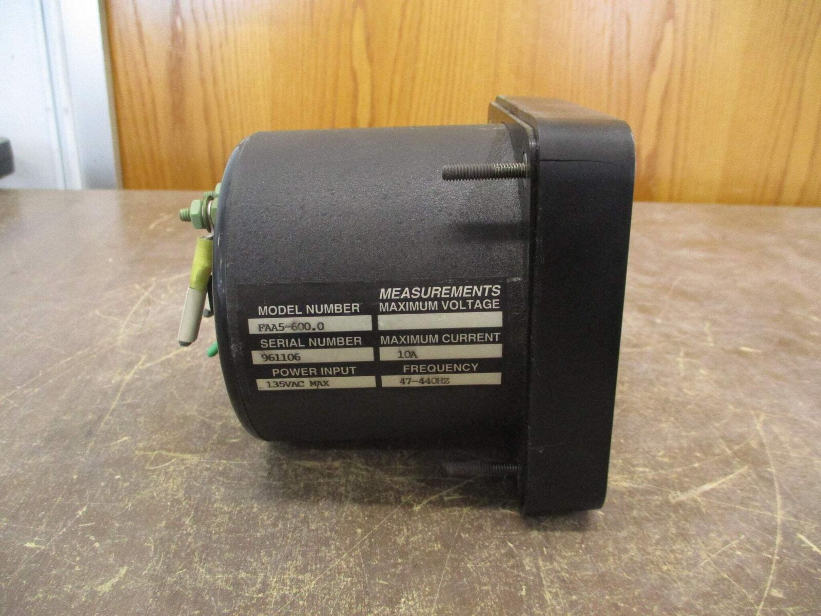 Electro Industries AC Ammeter Panel Meter FAA5-600.0 10A 135VAC 47-440Hz Used