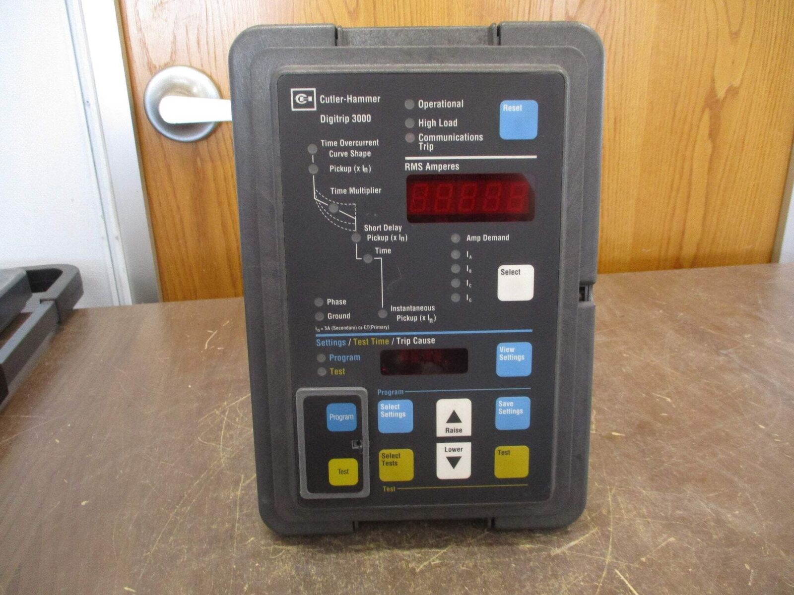 Cutler-Hammer Digitrip 3000 66D2005G21 *Broken Clip* Used