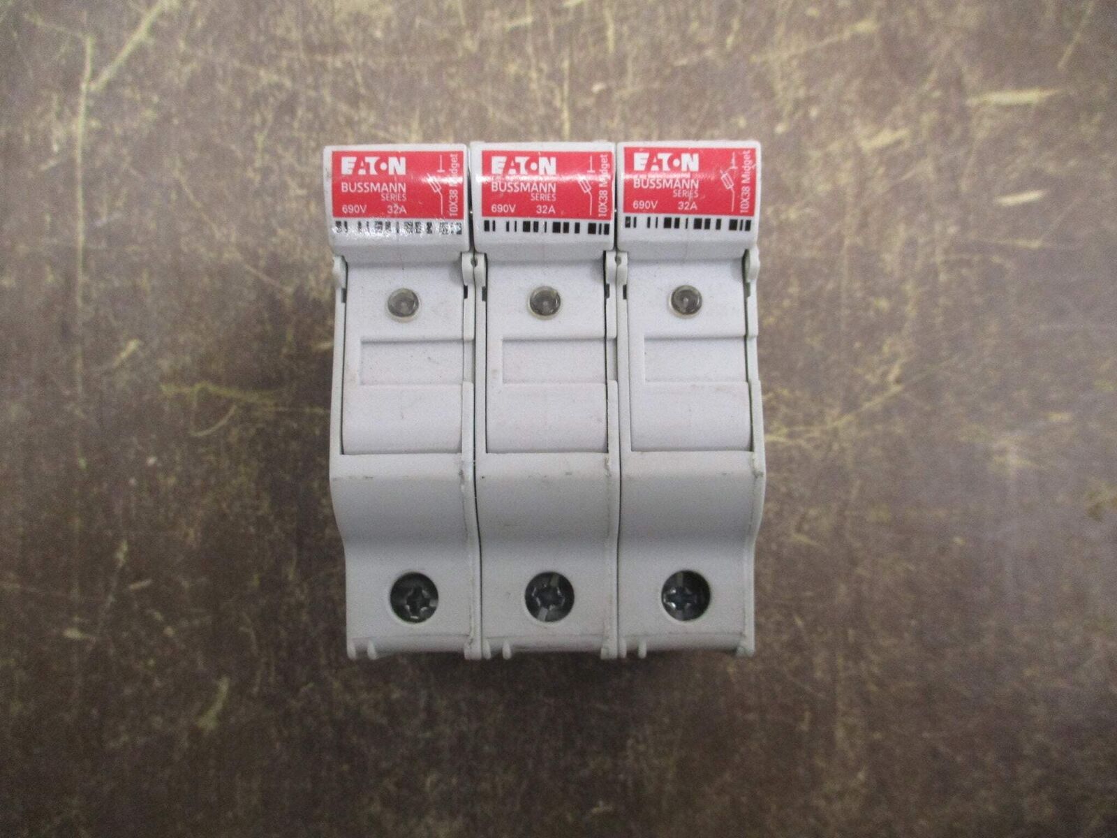 Eaton Bussmann Fuse Holder CHM3 30A 600V 3P Used