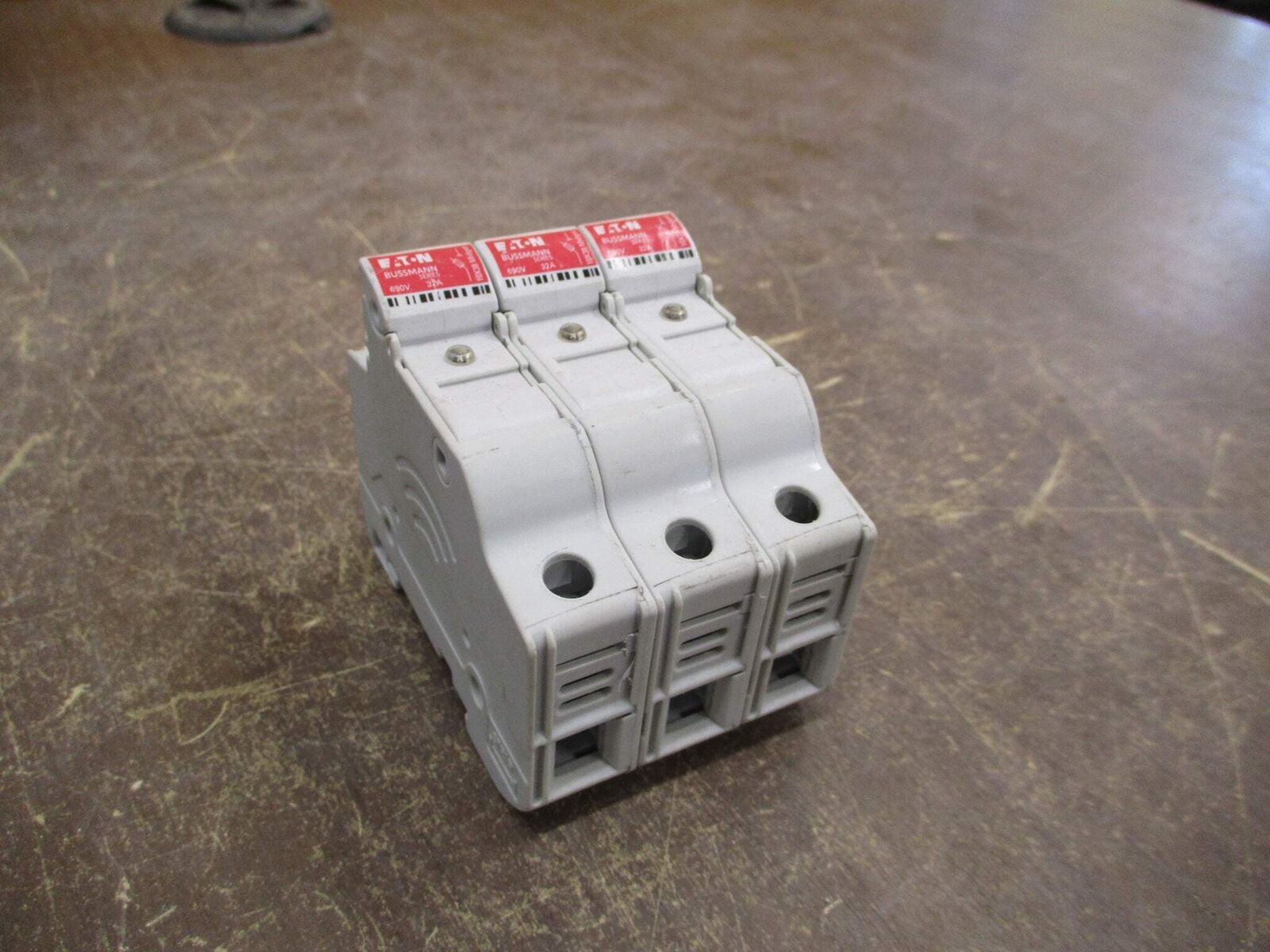Eaton Bussmann Fuse Holder CHM3 30A 600V 3P Used