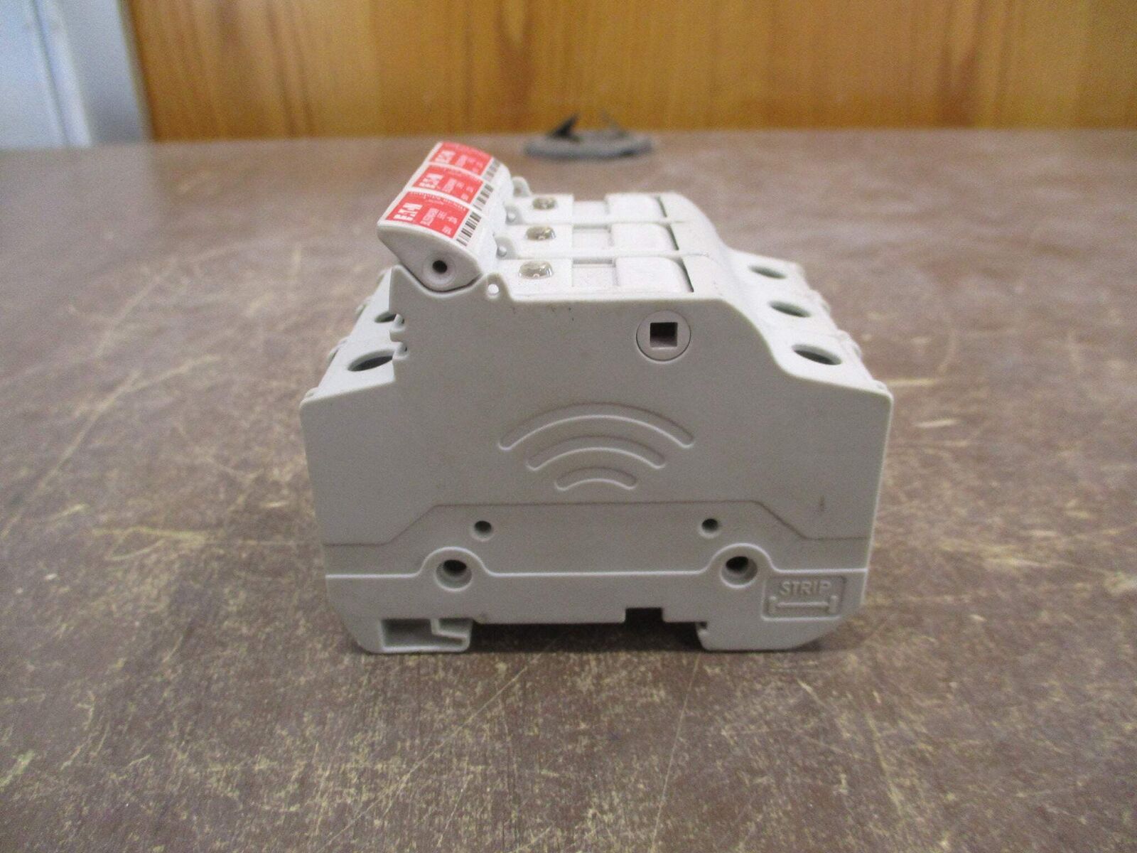 Eaton Bussmann Fuse Holder CHM3 30A 600V 3P Used