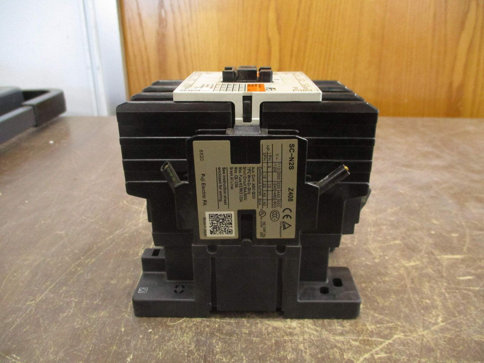 Fuji Electric Contactor SC-N2S Z408 200-230V Coil 100A 600V Used