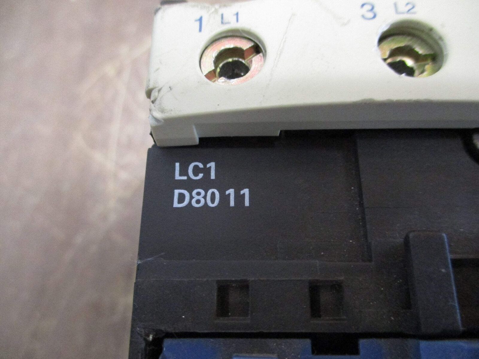 Telemecanique Contactor LC1 D8011 120V Coil 110A 600V Used