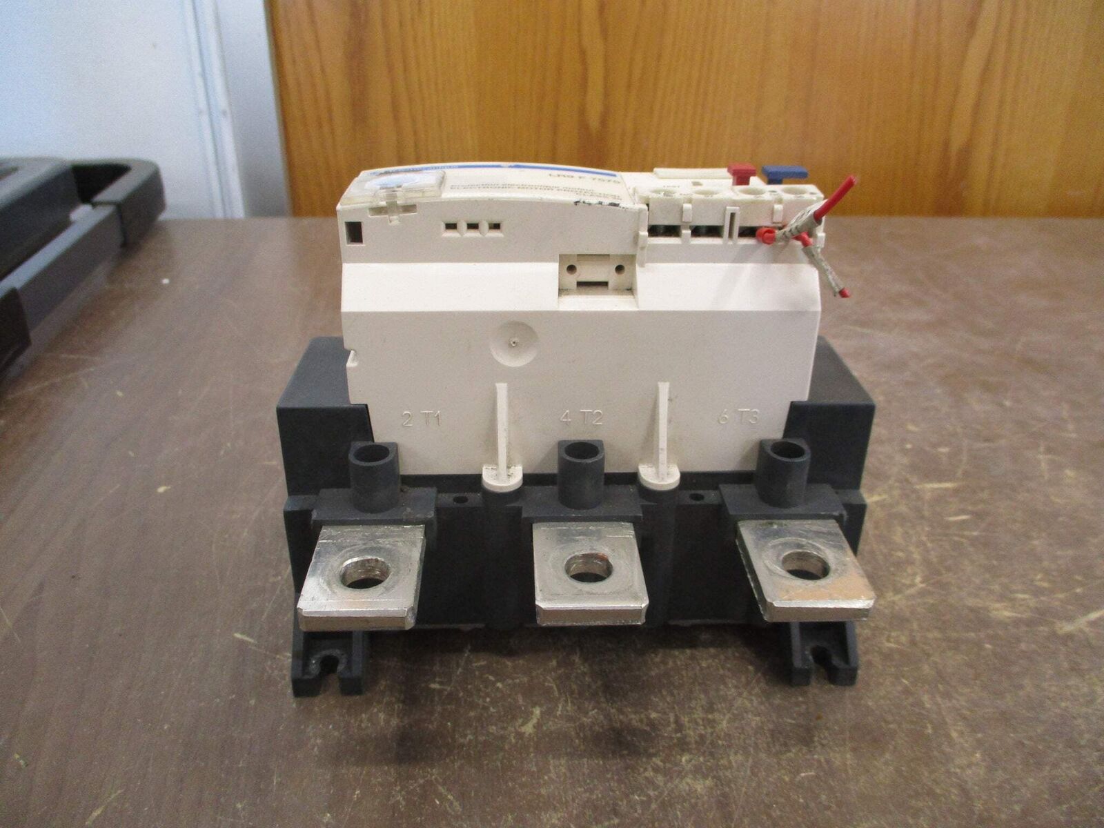 Telemecanique Solid State Overload LR9 F 7575 Trip: 200-330A Used