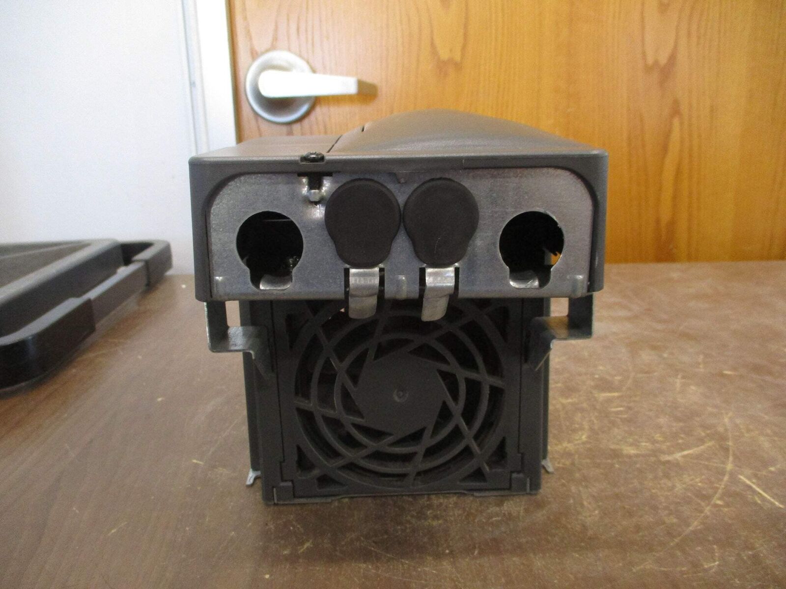 Siemens SED2-2.2/22X AC Drive 6SE6436-2UC22-2BA0 3HP 3Ph w/ Keypad Used