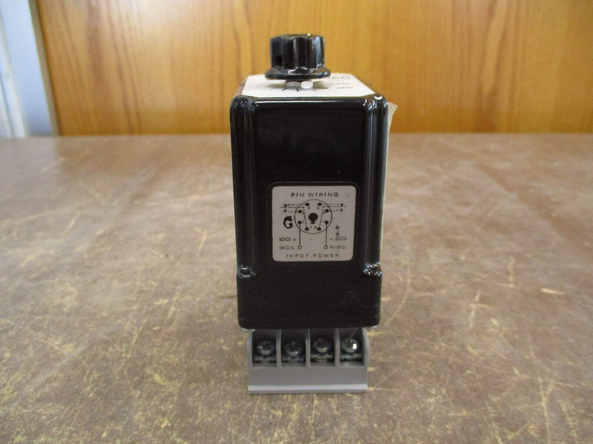 Macromatic Time Ranger Timer SS 60221 220VAC 10A w/ Base Used