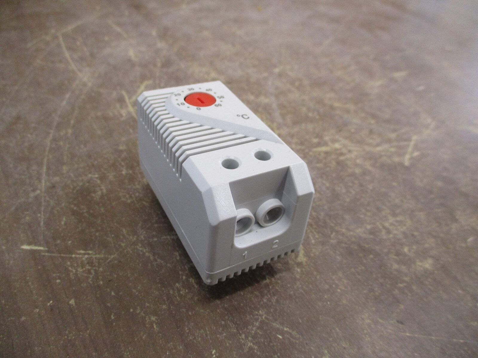 Saipwell Thermostat KTO 011(NC) 10A 250VAC Range: 0-60°C Used