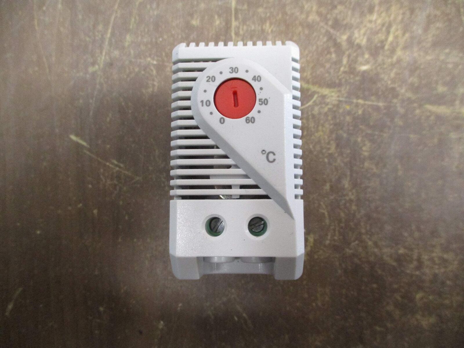 Saipwell Thermostat KTO 011(NC) 10A 250VAC Range: 0-60°C Used