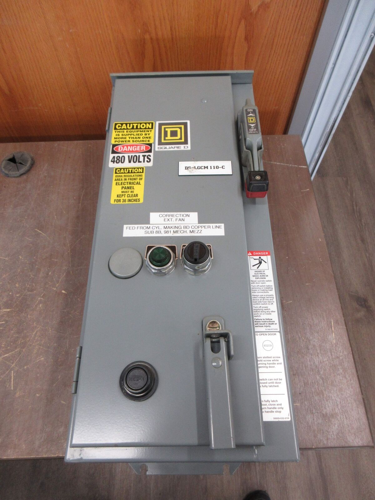 Square D Type 12/3R Fusible Size 0 Combination 30A 120V Coil 3Ph 60Hz *No Fuses*