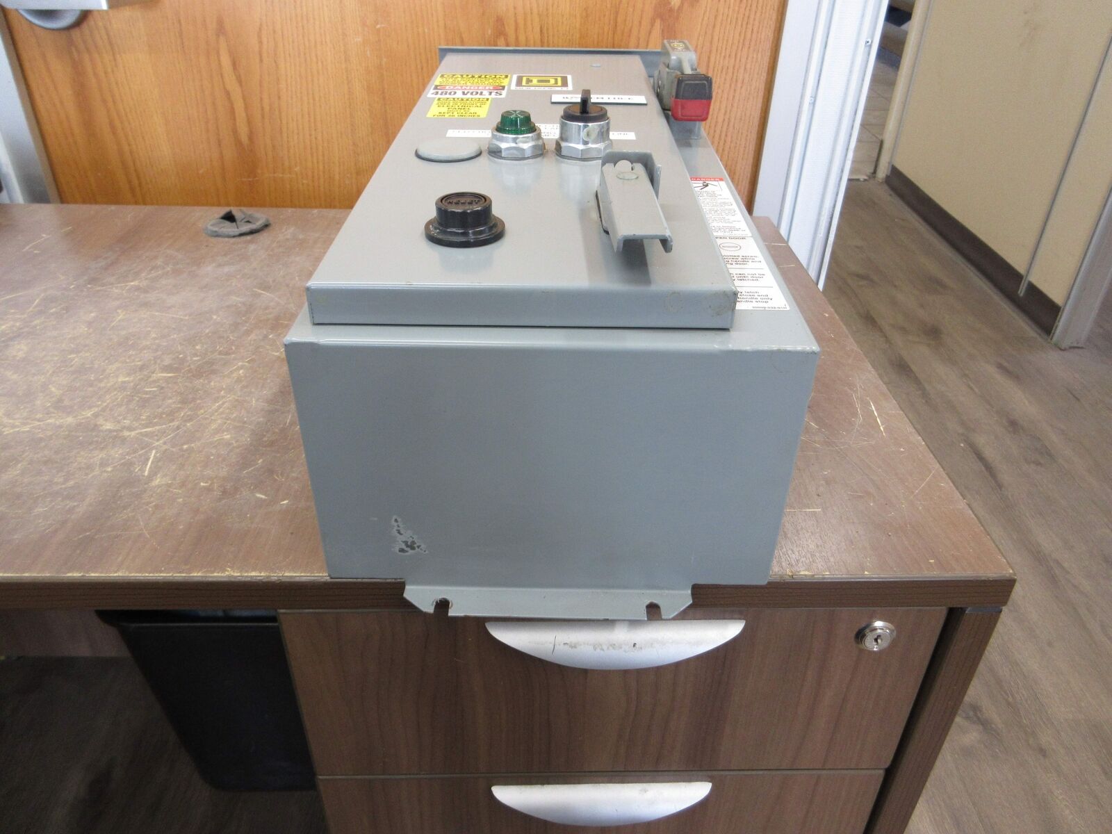 Square D Type 12/3R Fusible Size 0 Combination 30A 120V Coil 3Ph 60Hz *No Fuses*