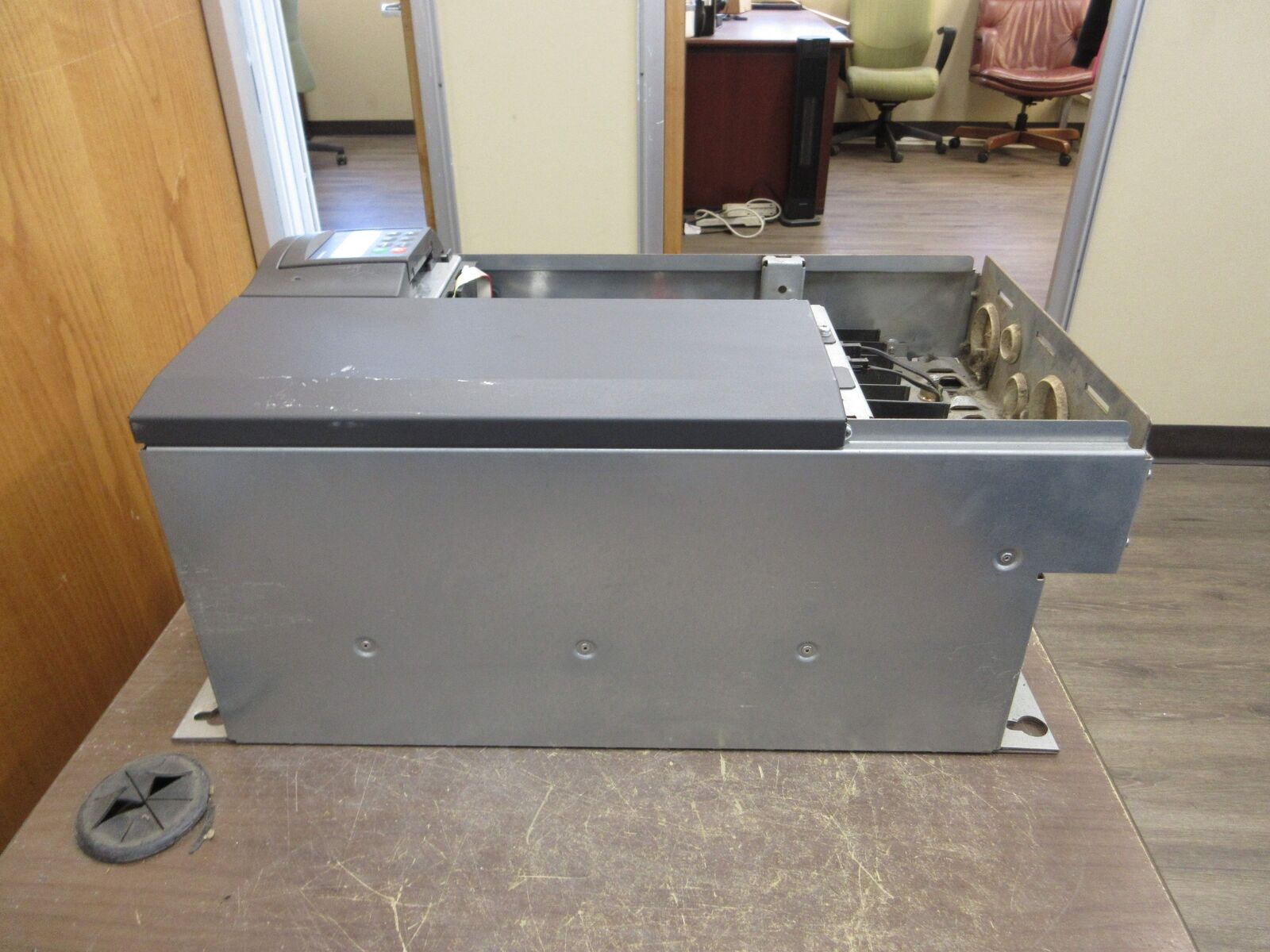 Siemens SED2-15/22X AC Drive 6SE6436-2UC31-5DA0 20HP 3Ph w/ Keypad *No Cover*