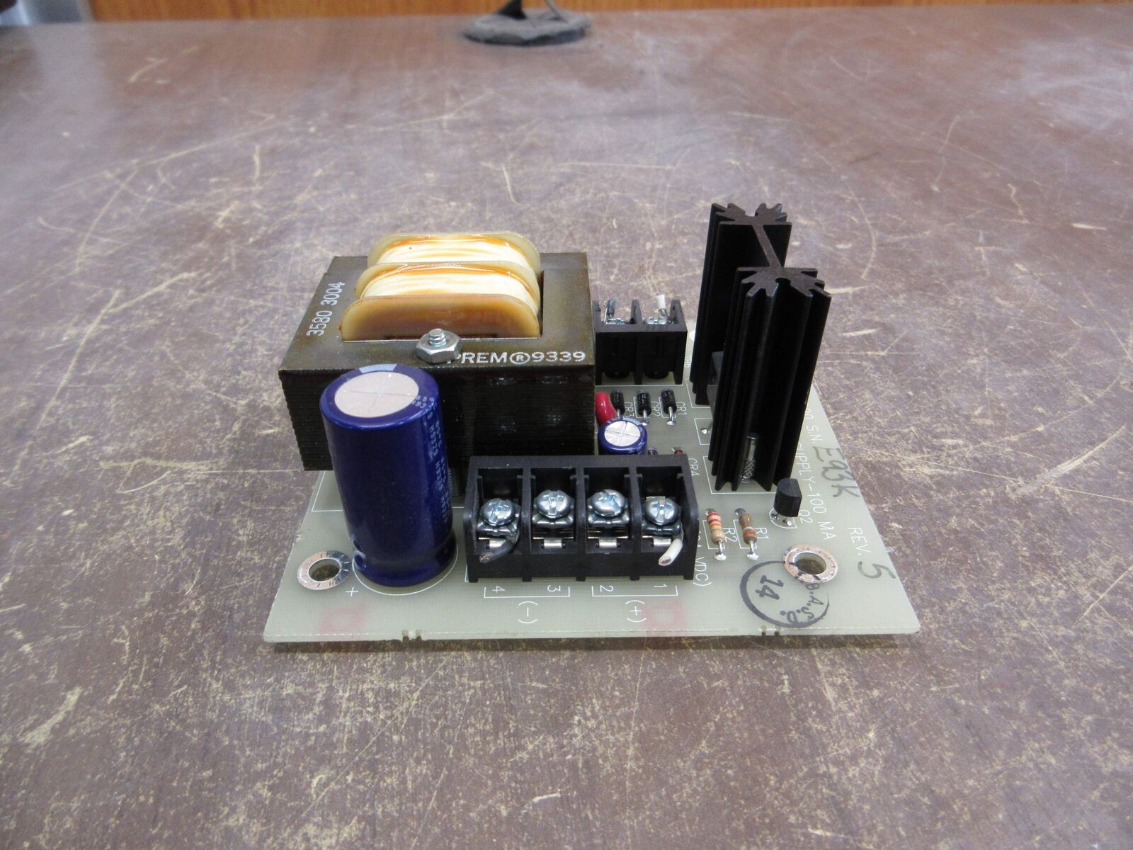 Trane Power Supply 50100690 Rev. 5 24VDC 100mA Used