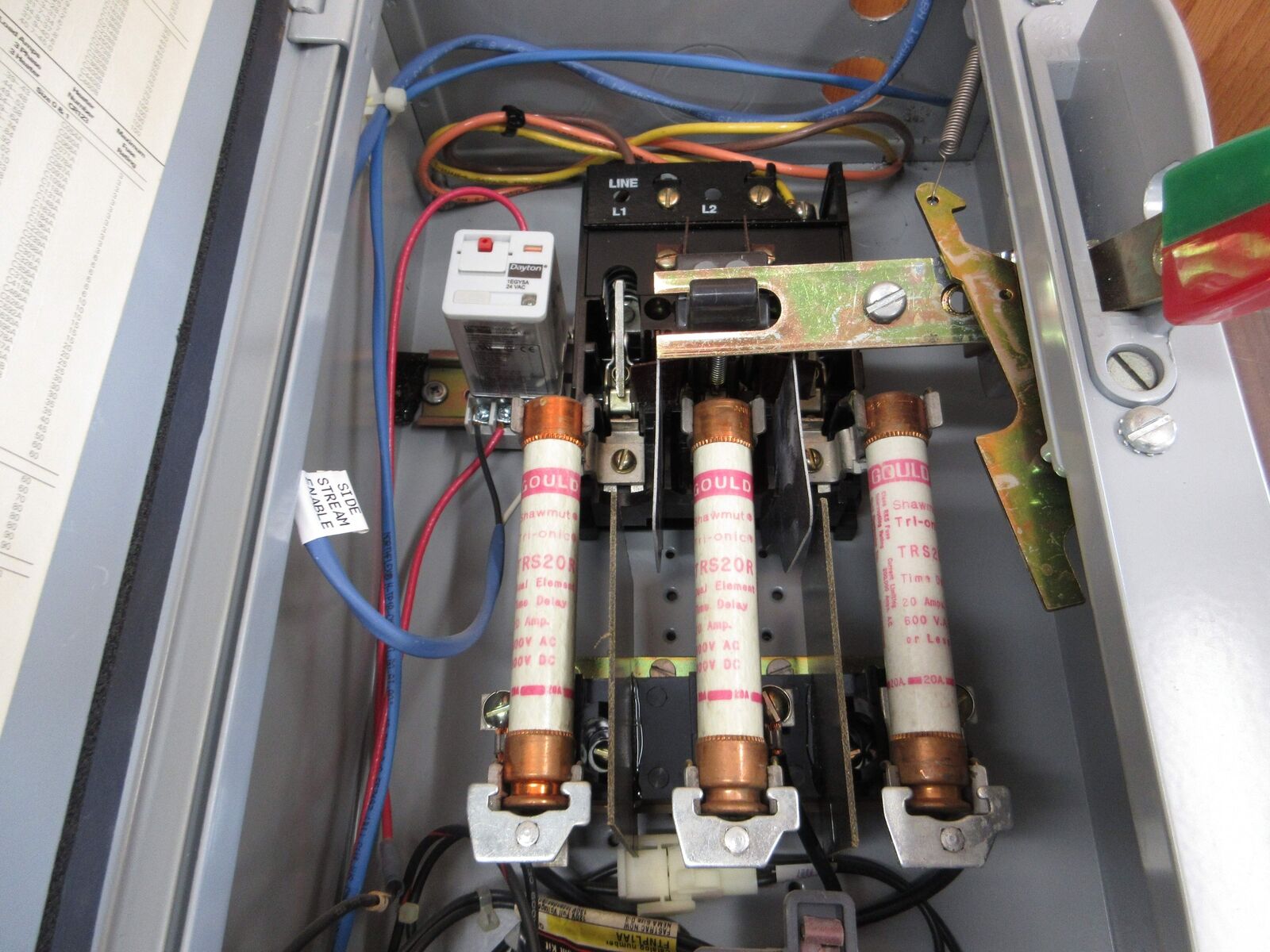 GE Size 1 Fusible Combination FTNSC**TZ 115-120V Coil 27A 600V Used