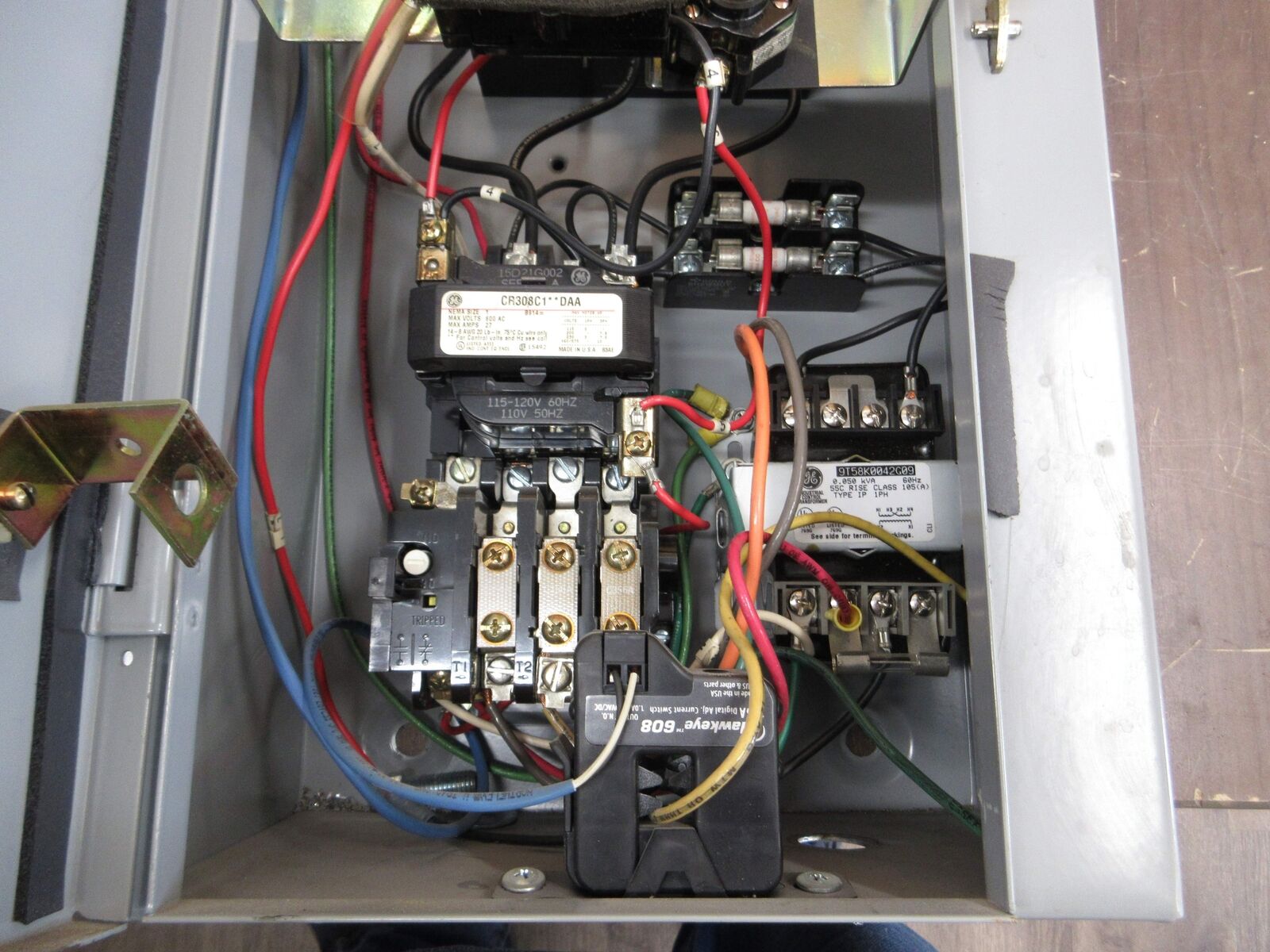 GE Size 1 Fusible Combination CR308C1**DAA 115-120V Coil 27A 600V Used