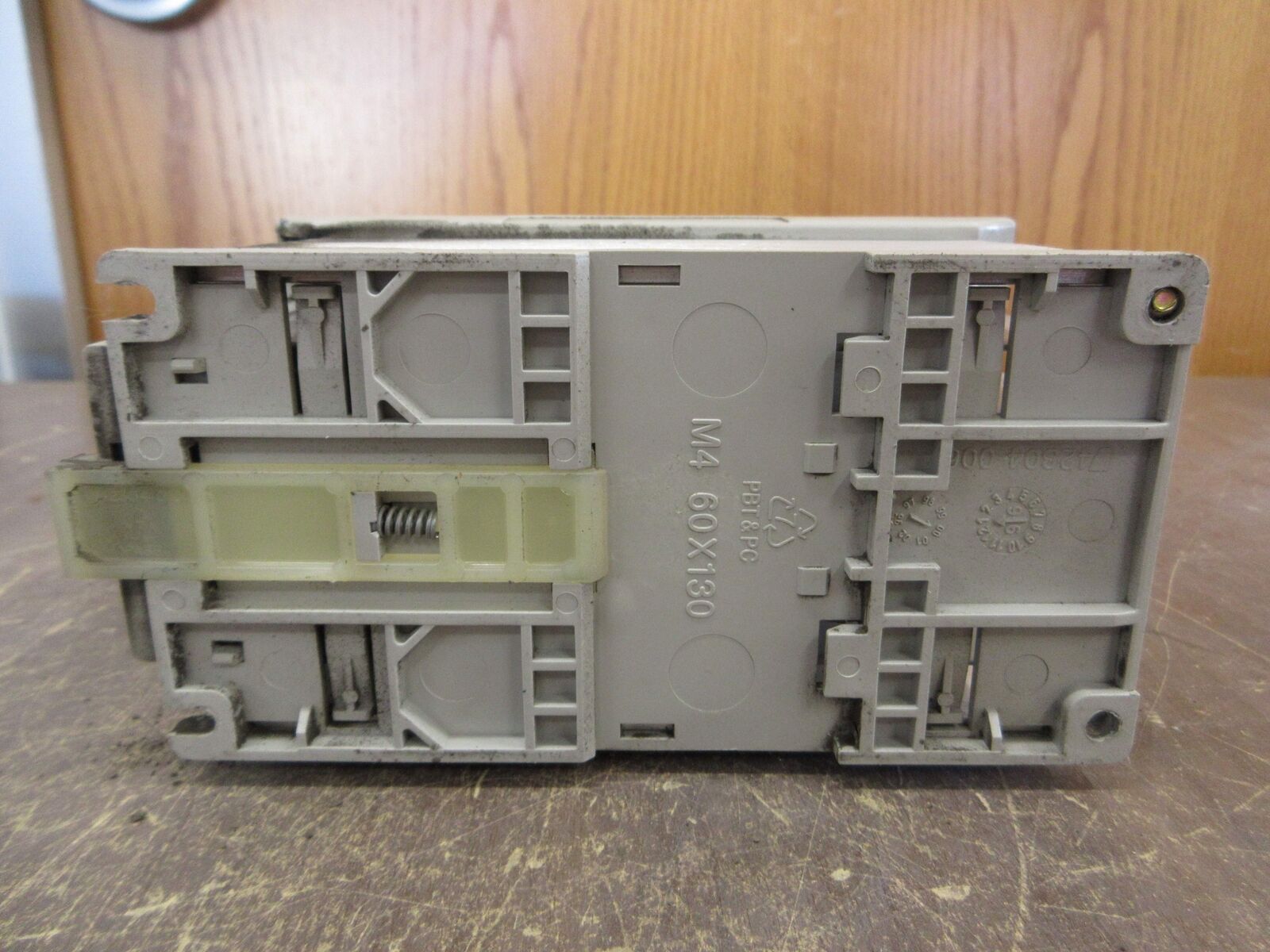 Allen-Bradley Speed Controller 160-BA03NSF1 Ser. C FRN: 7.05 Analog S.F. 1HP 3Ph