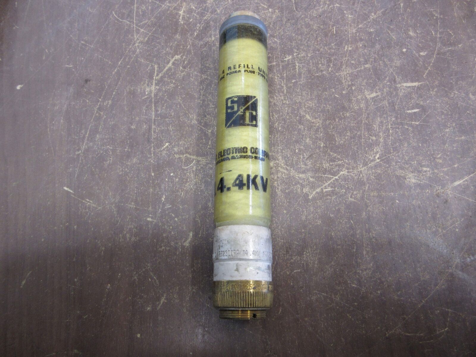 S&C SM-4 Fuse Refill 252300R4 200E 14.4kV Used