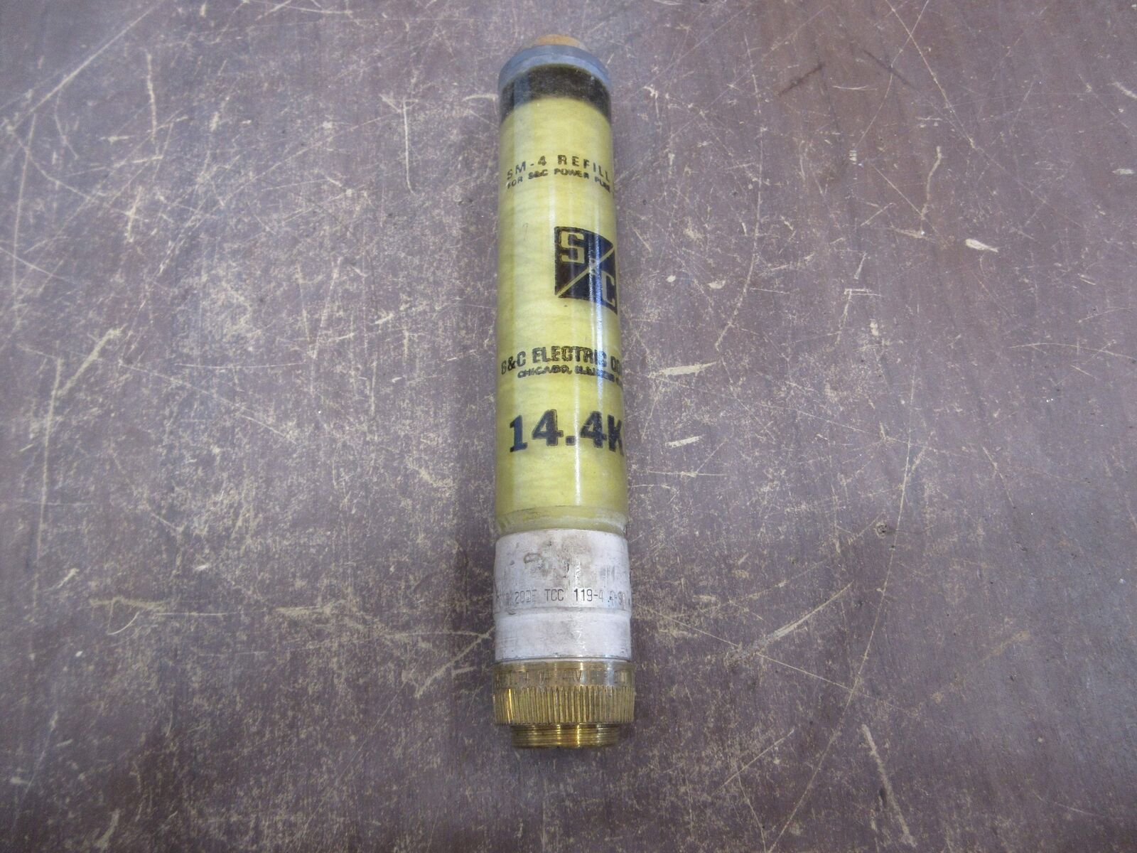 S&C SM-4 Fuse Refill 252300R4 200E 14.4kV Used