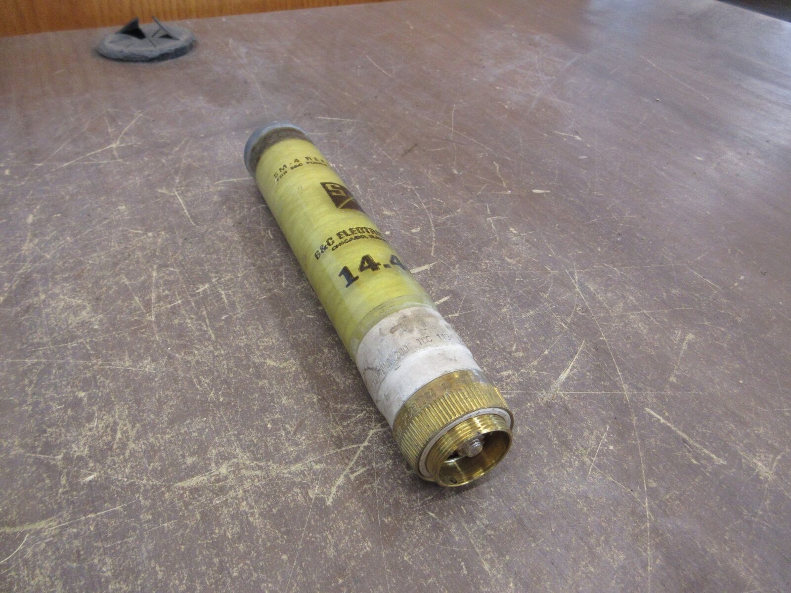 S&C SM-4 Fuse Refill 252300R4 200E 14.4kV Used