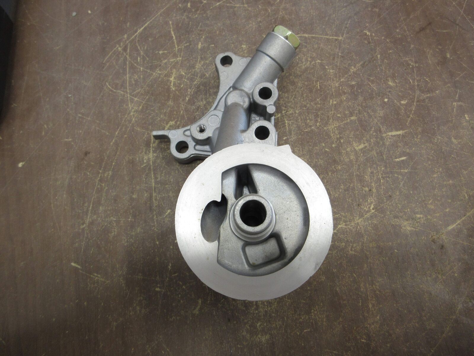 CAT Bracket Assembly MD189990 New Surplus